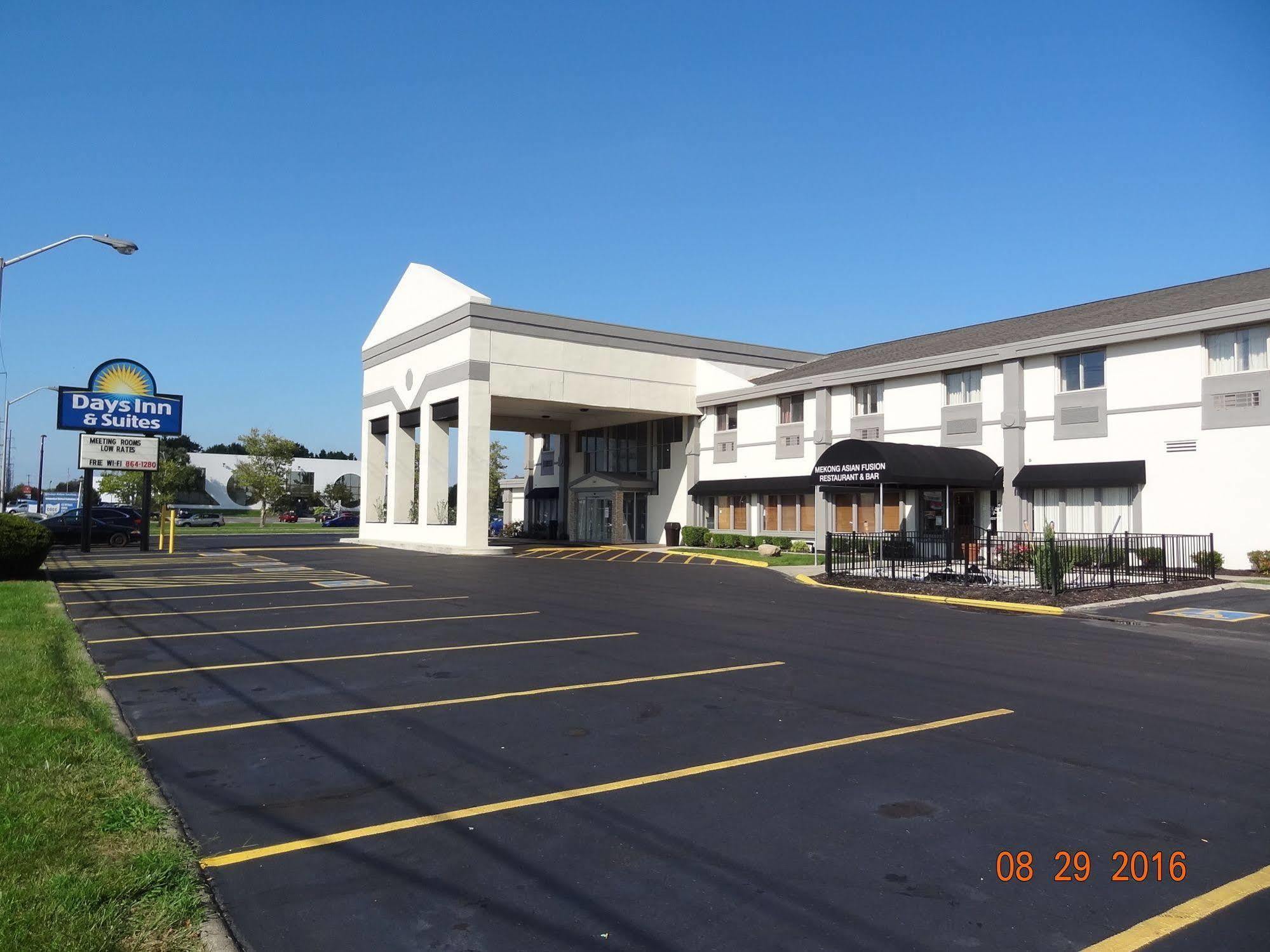 Days Inn By Wyndham Columbus East Airport Kültér fotó